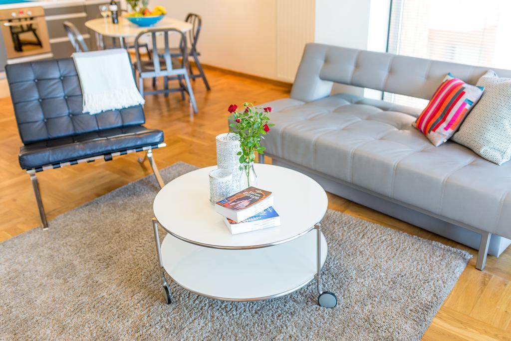 Modern Apartment In City Center Krakow Exterior photo